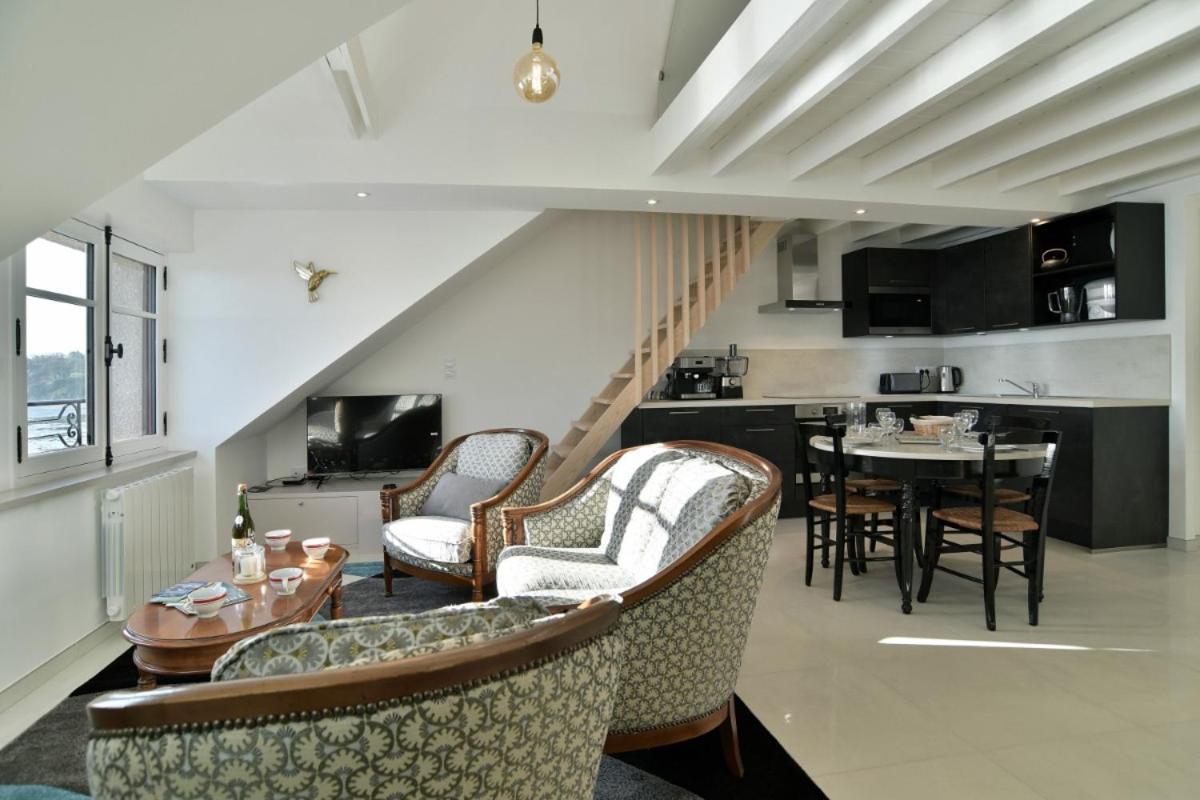 Lostra 2 - Appartement Avec Mezzanine, Front De Mer A Cancale Sur Le Port De La Houle Exterior photo